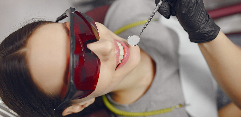 Teeth Whitening in Durban – What You Need to Know Before You Book